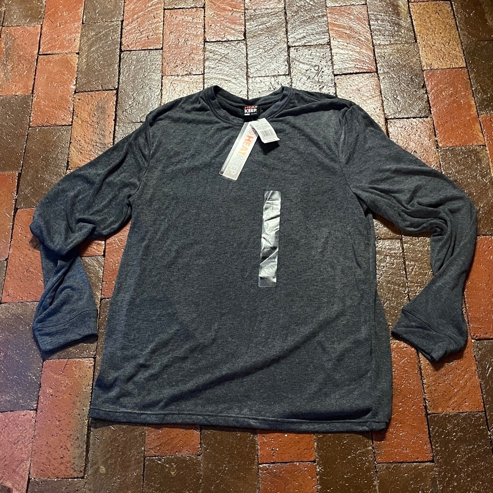 Heatkeep size medium long sleeve grey tee